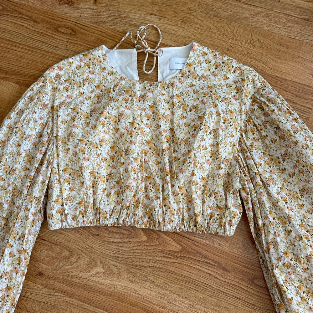 Significant Other Puff Sleeve Floral Crop Top US 8